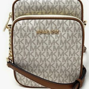Michael Kors Jet Set Travel  Signature PVC medium Logo Crossbody Flight Bag
